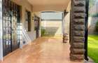 5 Bed Townhouse with En Suite in Lavington - 15