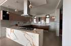 3 Bed Apartment with En Suite at Riverside Drive - 5