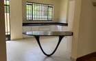 5 Bed Townhouse with En Suite in Lavington - 4