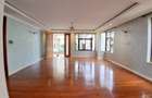 4 Bed Townhouse with En Suite at Lavington - 13