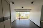 3 Bed Apartment with En Suite in Riverside - 7