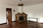 5 Bed House with En Suite in Nyari - 9