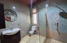 4 Bed Townhouse with En Suite at Rosslyn - 15