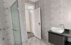 4 Bed House with En Suite at Rimpa Road - 15