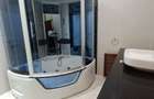 4 Bed Townhouse with En Suite in Kyuna - 12