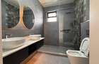 3 Bed Apartment with En Suite in Parklands - 8