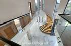 5 Bed House with En Suite in Nyari - 9