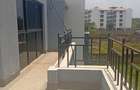 5 Bed House with En Suite in Garden Estate - 13