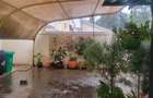 5 Bed House with En Suite in Lavington - 17