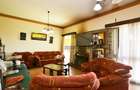 5 Bed House in Riverside - 3
