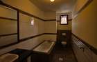 3 Bed Apartment with En Suite at Riverside Drive - 15