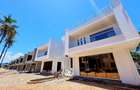 3 Bed Villa with Swimming Pool in Mtwapa - 4