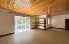 5 Bed Townhouse in Rosslyn - 6