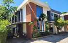 5 Bed Villa with En Suite in Nyali Area - 1