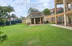 9 Bed House with En Suite at Glory Road - 5