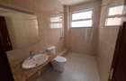 5 Bed House with En Suite in Lavington - 11