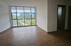 5 Bed House with En Suite in Nyari - 14
