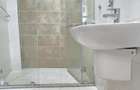 2 Bed Apartment with En Suite in Hurlingham - 9