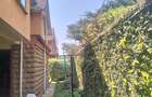 5 Bed Townhouse with En Suite in Lavington - 6