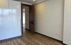4 Bed Apartment with En Suite at Riverside Drive. - 14