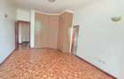 4 Bed House with En Suite in Kitisuru - 9