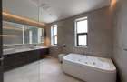 5 Bed Townhouse with En Suite in Karen - 5