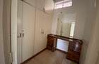 4 Bed Townhouse with En Suite in Nyari - 11