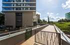 Serviced 1 Bed Apartment with En Suite at Riverside - 11