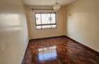 3 Bed Apartment with En Suite at Lavington - 12