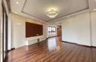 3 Bed Apartment with En Suite in Kilimani - 1