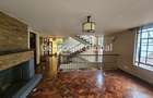 5 Bed Townhouse with En Suite in Lavington - 10