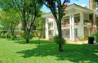 6 Bed House with En Suite in Runda - 17