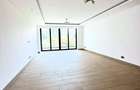 3 Bed Apartment with En Suite at Riverside Drive - 10