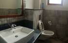 2 Bed Apartment with En Suite in Nyali Area - 10