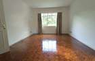 4 Bed Apartment with En Suite in Muthaiga - 8