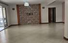 4 Bed Apartment with En Suite at Parklands - 3