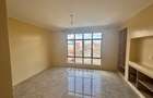 1 Bed Apartment with En Suite at Handred Road - 4