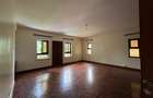 5 Bed Townhouse with En Suite in Lavington - 15