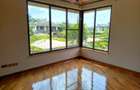 4 Bed House with En Suite in Ridgeways - 13