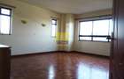 3 Bed Apartment with En Suite in Kilimani - 4