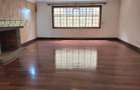 4 Bed Townhouse with En Suite in Lavington - 13