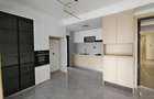 3 Bed Apartment with En Suite in Riverside - 17