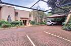 3 Bed Villa with En Suite at Spring Valley Estate. - 2