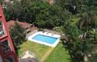 3 Bed Apartment with En Suite at Brookside Drive - 1