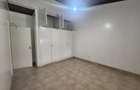 5 Bed Townhouse with En Suite at Lavington - 8
