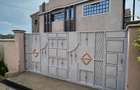 5 Bed Townhouse with En Suite in Ongata Rongai - 5