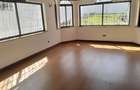 5 Bed House with En Suite in Kileleshwa - 11