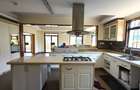 5 Bed Townhouse with En Suite in Lavington - 20