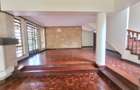 6 Bed Townhouse with En Suite in Lavington - 6
