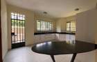 5 Bed Townhouse with En Suite in Lavington - 18